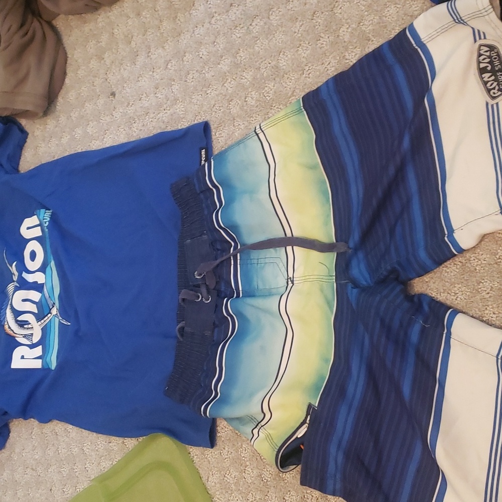 RON JON tee and bathing suit